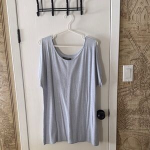 Denver Hayes Light Gray Short Sleeve Top